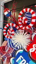 Load image into Gallery viewer, ICE CREAM WREATH
