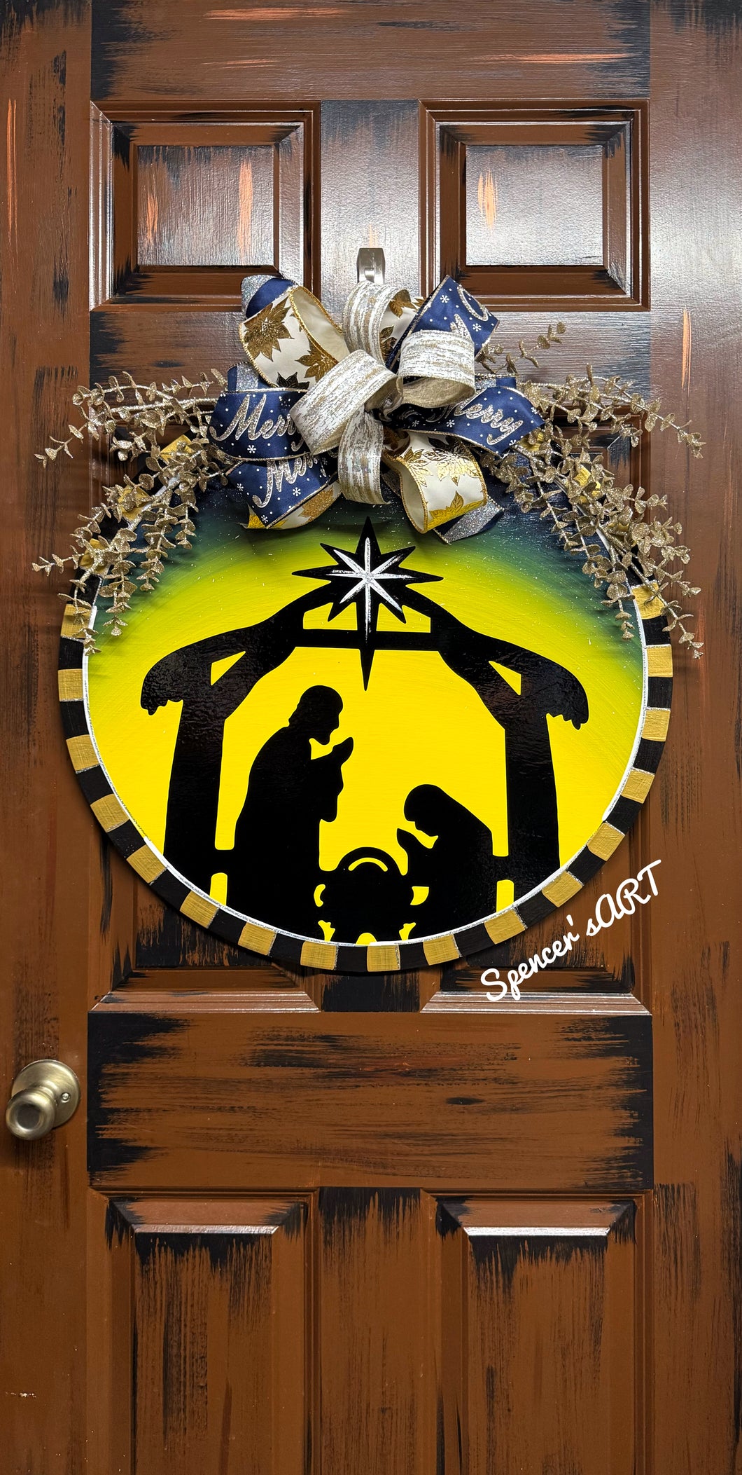 NATIVITY SCENE ROUND